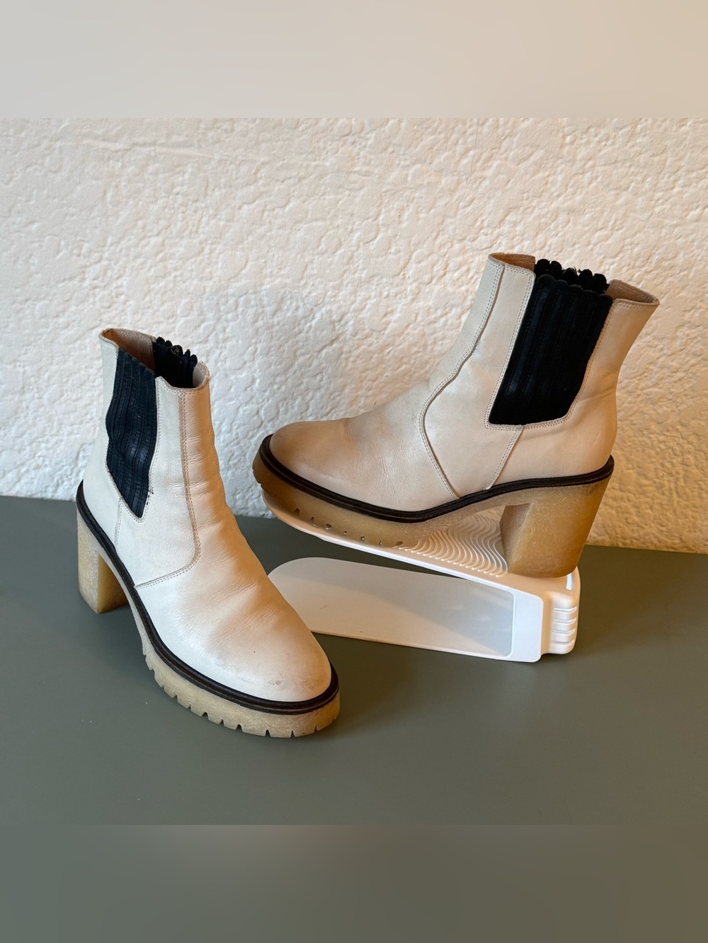 Free People James Chelsea Boot Color BONE Size 39